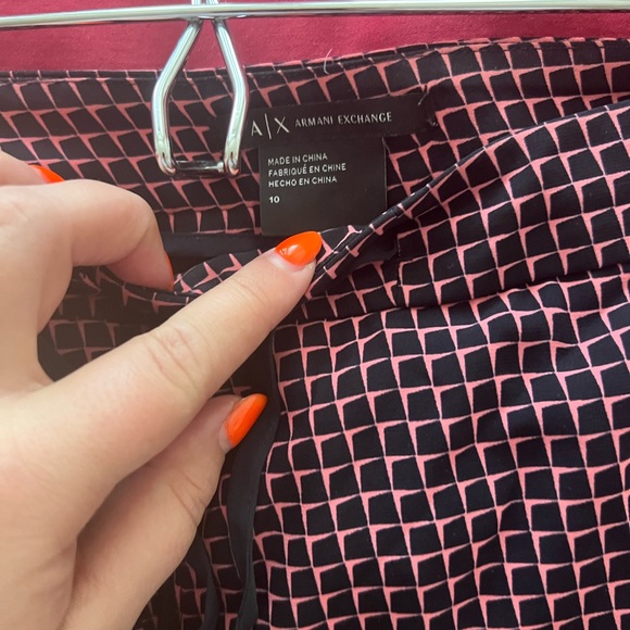 Stylish Armani Exchange paint - Picture 3 of 3